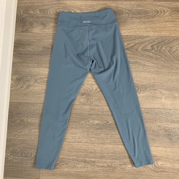 Lorna Jane Wrap Around Ankle Biter Leggings 7/8 length  Steel Blue Size Small - Picture 8 of 12